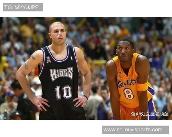 2002年NBA季后赛湖人与国王第四场激战回顾与精彩瞬间分析